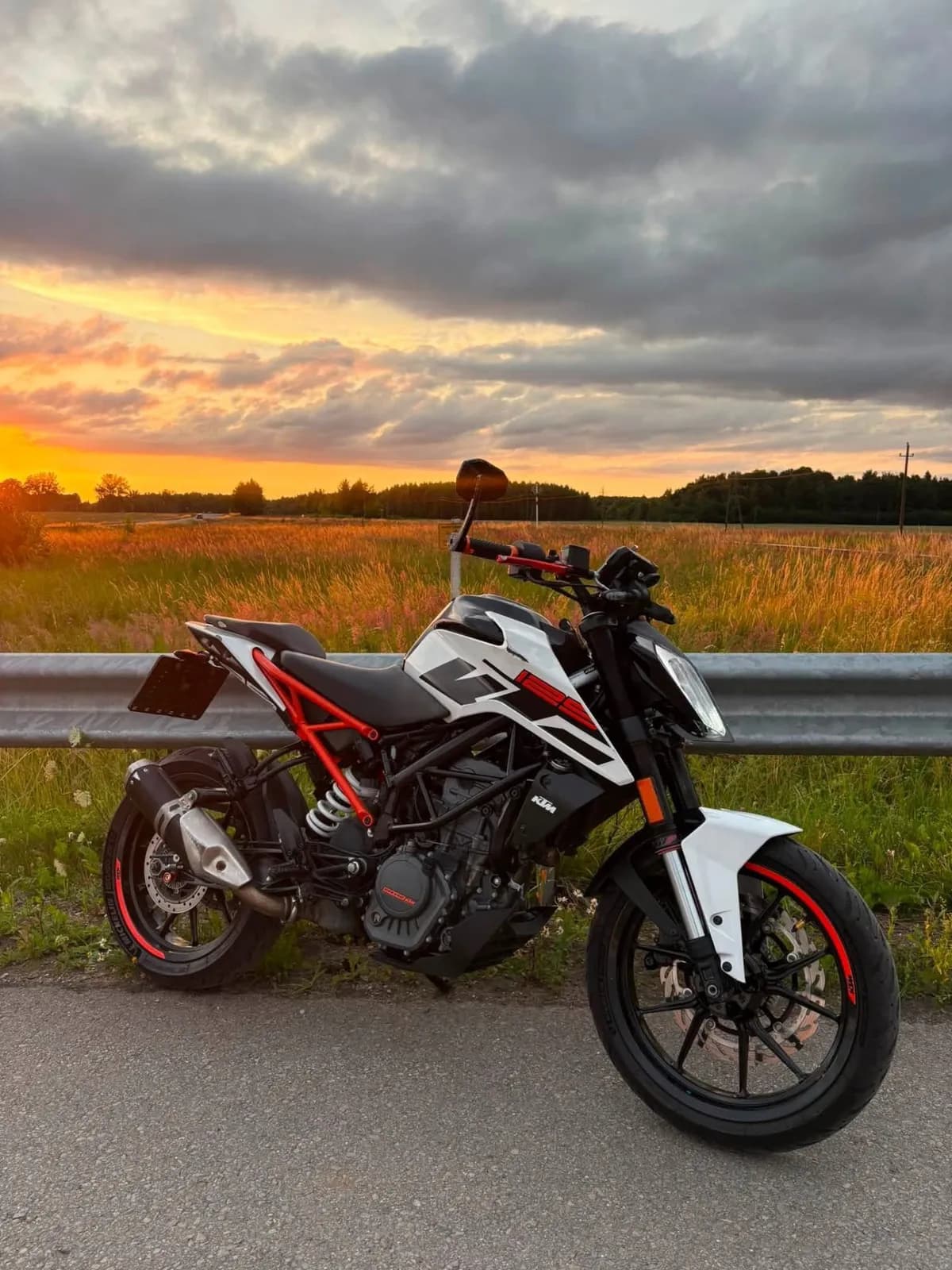 KTM DUKE 125CC A1 Kat 2020 Metų